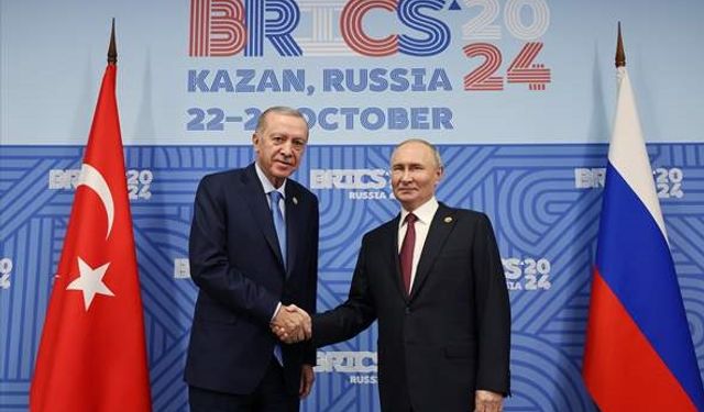 Cumhurbaşkanı Erdoğan, Putin ile bir araya geldi