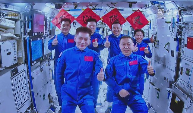 Shenzhou-19 taykonotları uzay istasyonuna girdi