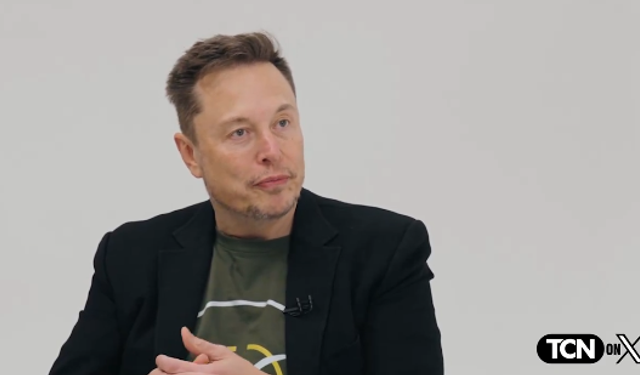 Elon Musk: Bazı milyarderler Kamala'yı destekliyor, çünkü Trump seçilirse Epstein listesini açıklayacak