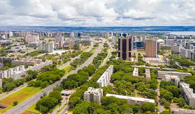 Çin Cumhurbaşkanı Xi Brasilia'da