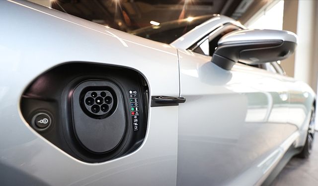 Trafikteki her bin otomobilden 15'i elektrikli