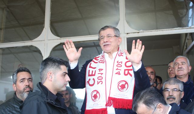 Davutoğlu, Adıyaman'da çeşitli ziyaretlerde bulundu