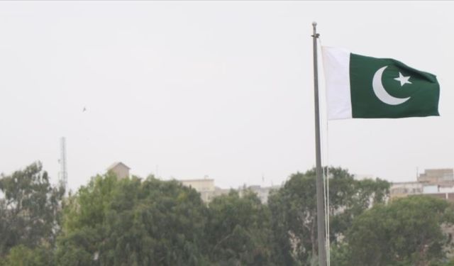 Pakistan'dan sert uyarı: "Suyumuzun yönünü değiştirmek savaş nedeni sayılacak"