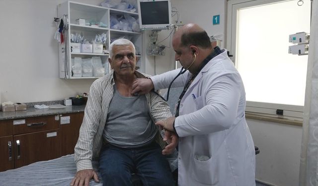 Antalya'da 12 kez kalbi duran hasta sağlık ekibinin çabasıyla hayata tutundu