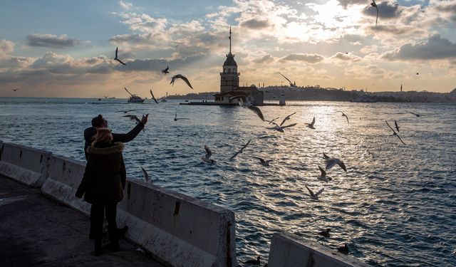 İstanbul'a 22 derecelik sert düşüş ve kar yağışı uyarısı