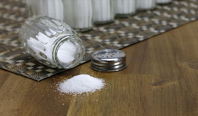 'Fazla tuz tüketimi hastalık riskini artırıyor'