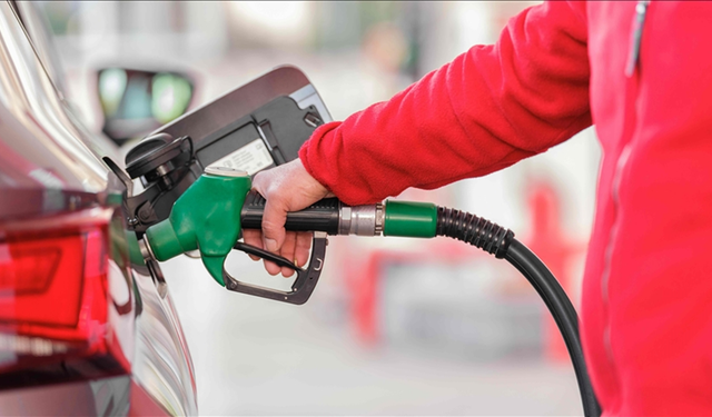 Benzin ve motorinde indirim bekleniyor: İşte güncel fiyatlar...