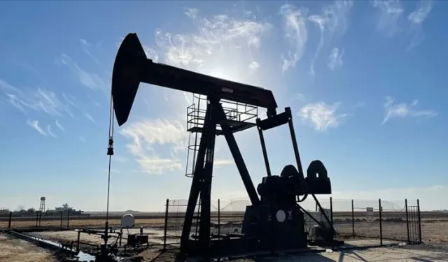 Brent petrolün varili 110,33 dolardan işlem görüyor