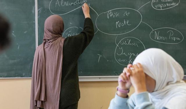 Fransa'da Müslüman öğrencilerin eğitim gördüğü lise, devlete karşı açtığı davayı kazandı