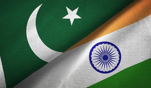 Pakistan Savunma Bakanı Asıf: Hindistan, ülkemize yönelik 'terör eylemleri' planlıyor
