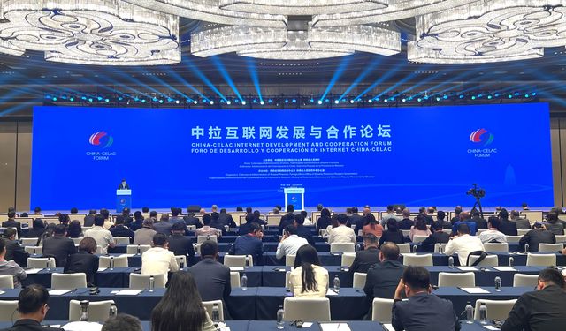 Çin-Latin Amerika İnternet Gelişimi ve İşbirliği Forumu Xi'an'da başladı