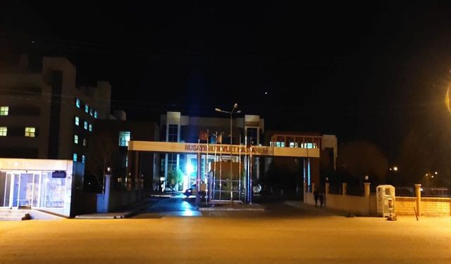 Tüfekle oynayan 14 yaşındaki çocuk, kendini vurdu