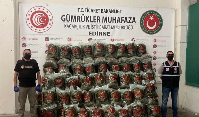 Gümrüklerde 418 milyon liralık uyuşturucu ve kaçak eşya ele geçirildi
