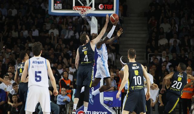 Fenerbahçe Beko, Türk Telekom'a 85-77 yenildi