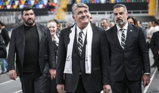 Serdal Adalı ve yönetimi, mazbatalarını aldı
