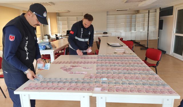 Çorum'da dilencinin üzerinden 50 bin 145 lira çıktı