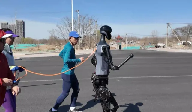 Dünya İnsansı Robot Oyunları Beijing’de düzenlenecek