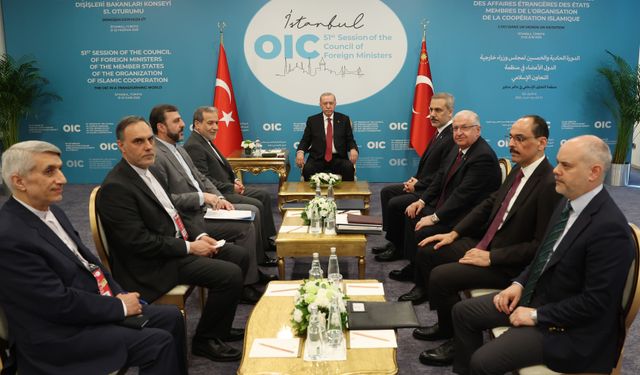 Cumhurbaşkanı Erdoğan İran Dışişleri Bakanı Irakçi ile görüştü