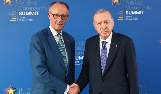 Erdoğan, Almanya Başbakanı ile görüştü