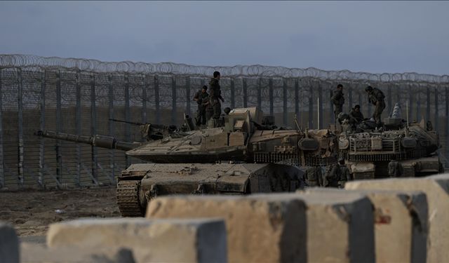 İsrail, IŞİD bağlantılı grubu silahlandırdığını kabul etti