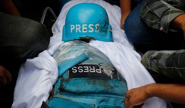 İsrail ordusu gazetecilere saldırdı; 3 gazeteci yaşamını yitirdi