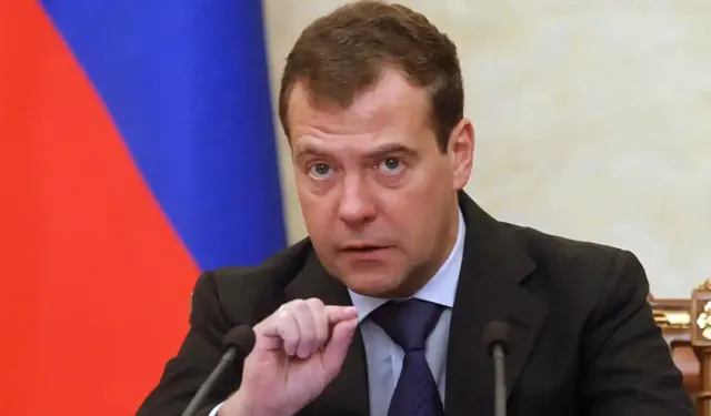Medvedev: Rusya’nın Avrupa’ya saldıracağı iddiaları saçmalık