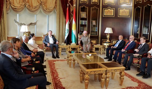 Mesud Barzani, DEM Parti heyetini kabul etti