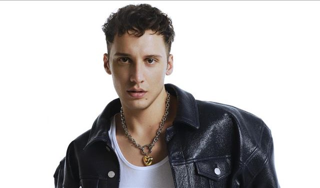 Şarkıcı Edis isyan etti! 'Yaranılmıyor arkadaş!'