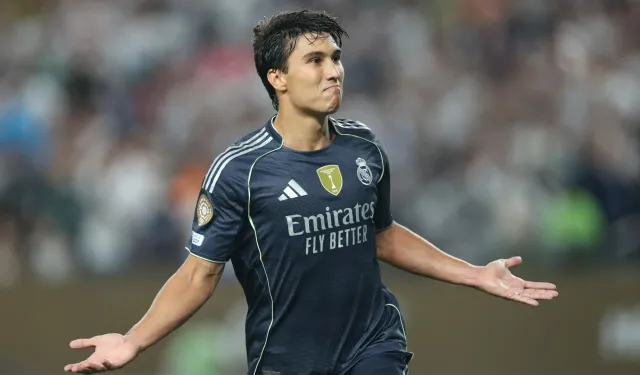 Real Madrid, genç yıldızın sözleşmesini uzattı