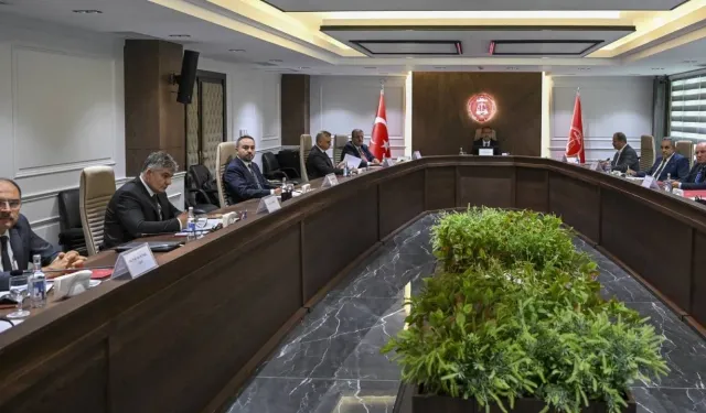 Hakem Kurulu memur zammı için toplandı; ilk toplantıda sonuç yok