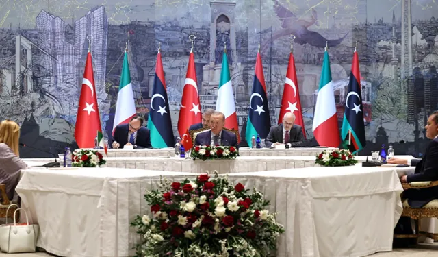 Cumhurbaşkanı Erdoğan, Meloni ve Dibeybe ile bir araya geldi