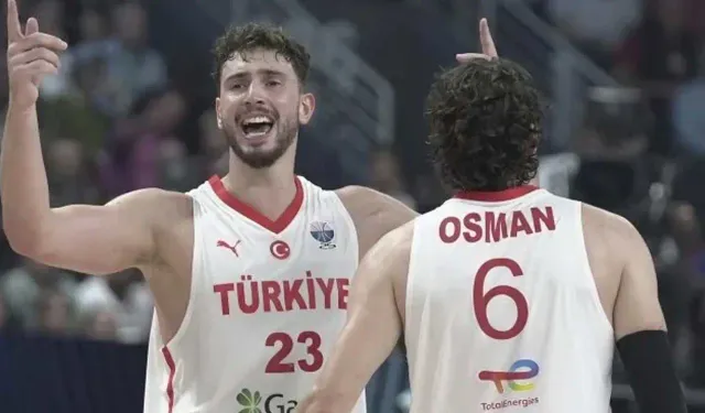 12 Dev Adam çeyrek finale yükseldi!