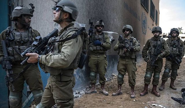 İsrail ordusu Doğu Kudüs’te 14 Filistinli dükkanı yıktı