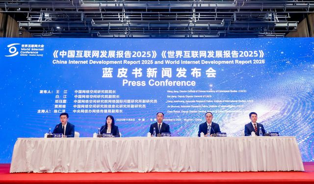 Çin’de 5G destekli cep telefonu kullanıcısı sayısı 1,11 milyarı aştı