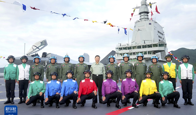 Çin, ilk elektromanyetik uçak gemisi “Fujian”ı hizmete aldı