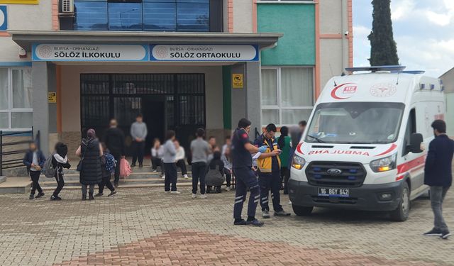 Yine bir zehirlenme vakası: 20 öğrenci hastanelik oldu