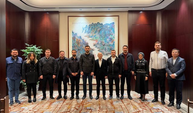 AK Parti Gençlik Kolları heyeti Çin’i ziyaret etti