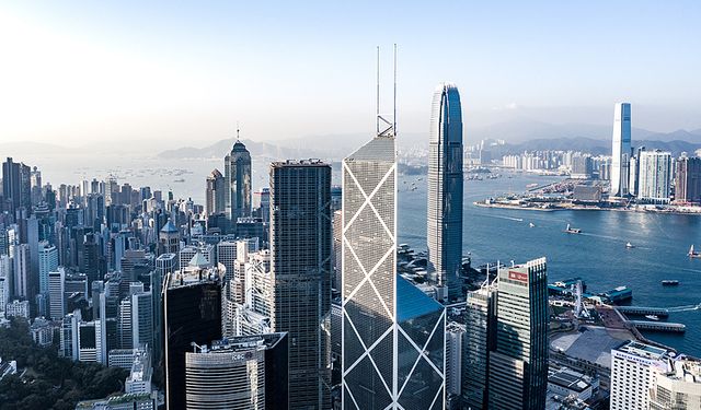 AIIB, Hong Kong’da şube açmayı planlıyor