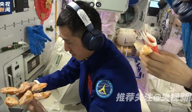 Çin Uzay İstasyonu’nda mangal partisi yapıldı