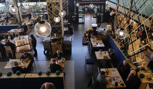 Restoran ve kafelerde yeni dönem: Zorunlu servis ücreti yasaklanıyor