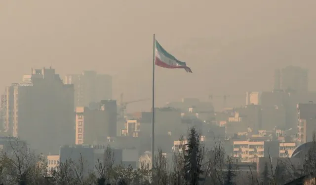 İran'da hava kirliliği alarmı: Yılda 50 bin kişi hayatını kaybediyor!