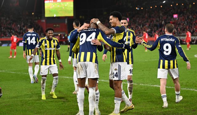 Fenerbahçe Avrupa’da fırtına gibi esti: Norveç basını 4-0’lık zaferi manşetlere taşıdı
