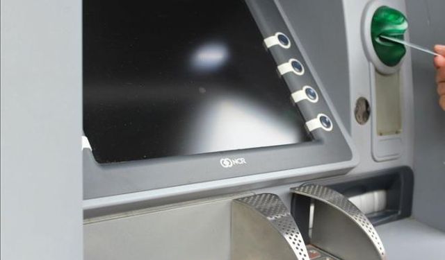 Yeni yıl yeni dönem: Kartını ATM'ye takanlar bu yazıyı görecek