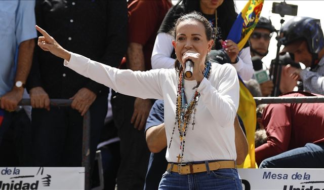 WSJ: Machado tekneyle Venezuela’dan gizlice ayrıldı