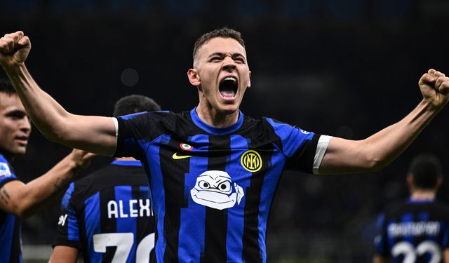 Uçak arıza yaptı...Beşiktaş'ın anlaştığı Asllani İstanbul'a gelemedi