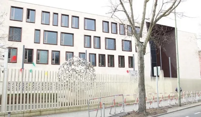 Berlin’de Türkiye’nin Büyükelçilik binasına saldırı: 2 gözaltı