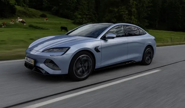 BYD elektrikli araç pazarında Tesla'yı geride bıraktı!