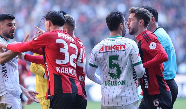 Konyaspor beraberliği son dakikalarda kurtardı