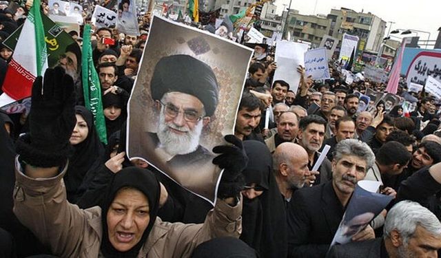 ABD istihbaratı: Rejim çökme tehlikesi altında değil!