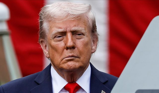 Trump: İran'a büyük bir donanma gidiyor, zaman daralıyor!